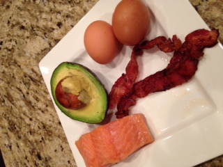 Ubah sarapan berteraskan karbohidrat kepada berteraskan protein.