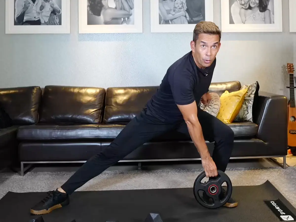 Goblet squat asas teknik kecilkan peha
